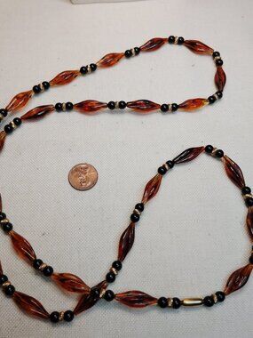 Vintage Amber‑Tone Bead Strand – 38"